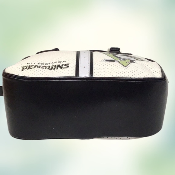 NHL Pittsburgh Penguins Hockey Bowler Hand Bag, White and Black - Picture 5 of 10